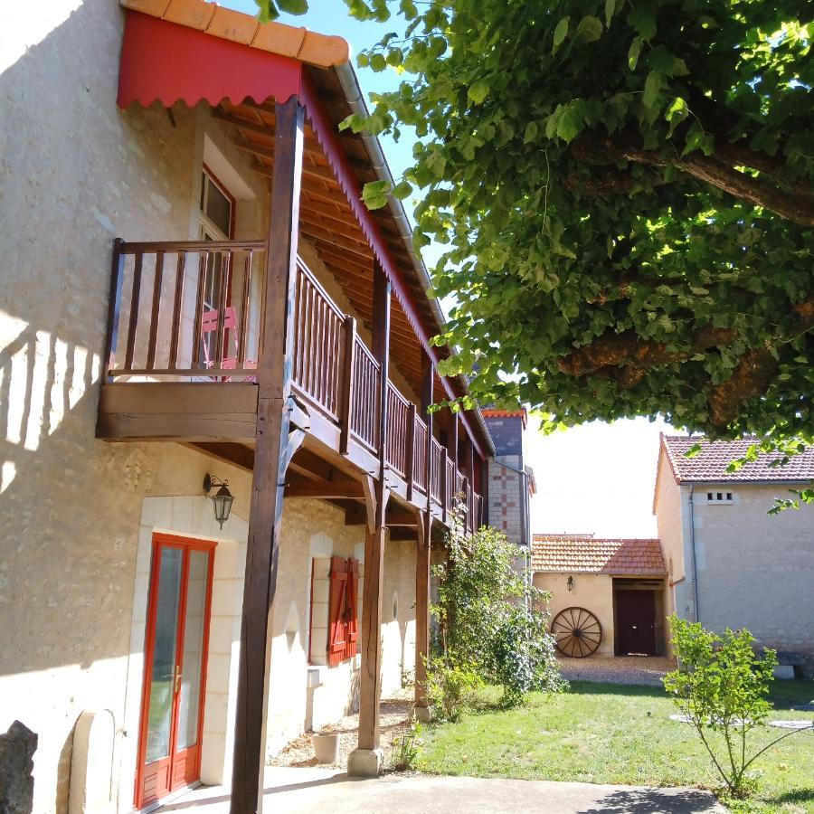 Villa Au Repos Des Elfes Braye-sous-Faye Exterior foto