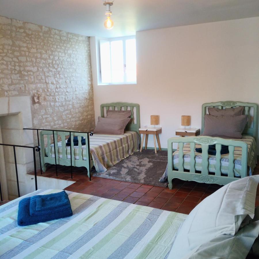 Villa Au Repos Des Elfes Braye-sous-Faye Exterior foto